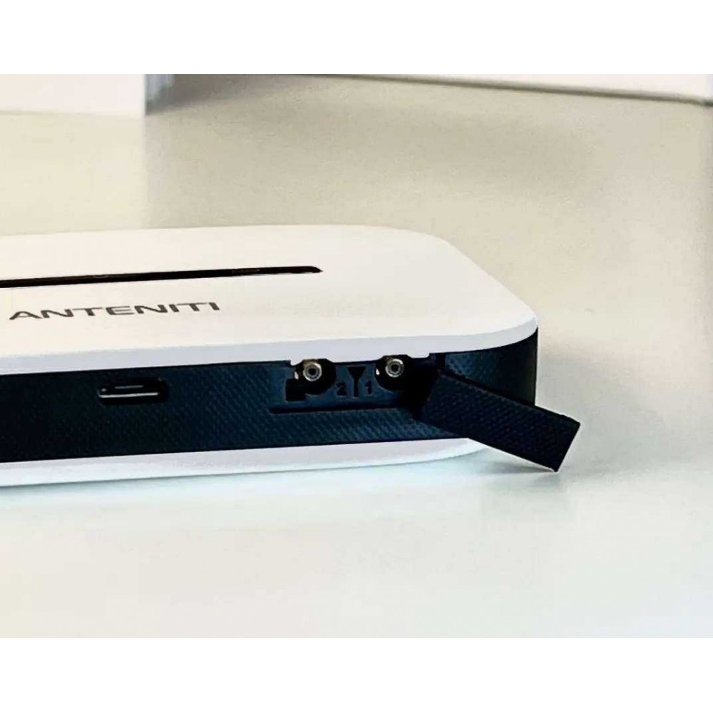 E5576 ANTENITI Мобільний 3G/4G Wi-Fi роутер із входами для MIMO антени